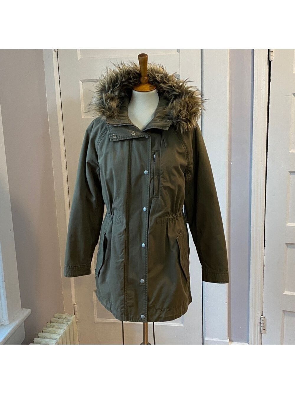 Gap Green Utility Jacket with Faux Fur Trimmed Hood, Size L - Picture 4 of 15